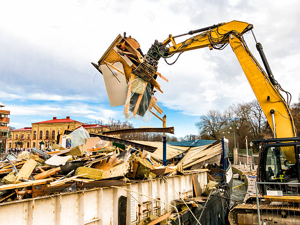 Best Garage Cleanout Services  in Rexland Acres, CA